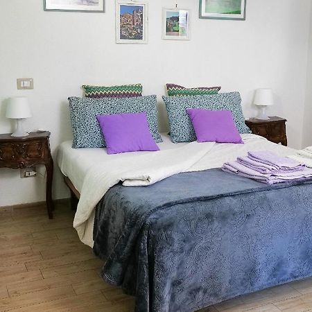 Casa Vacanza La Mia Casetta ซูตรี ภายนอก รูปภาพ